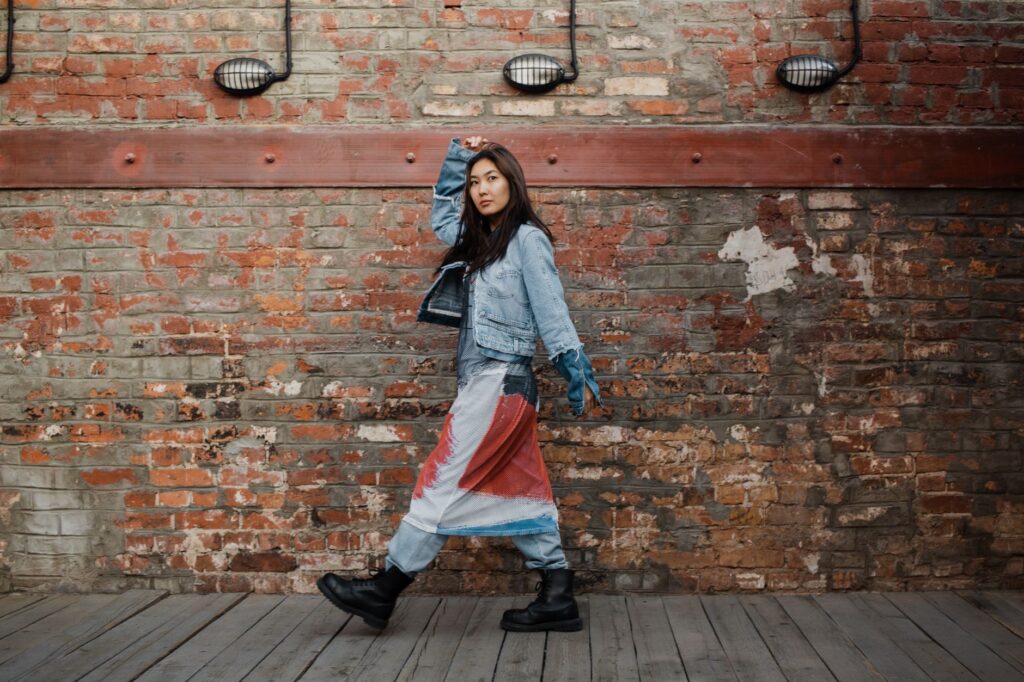 Quelles chaussures porter avec une — robe longue avec bottines
